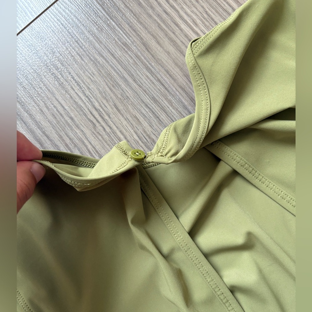 lululemon Lightweight High-Neck Romper - Picture 6 of 6